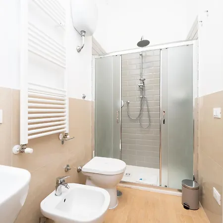 Smart Rent Nel Cuore Di 1 Da Letto Nápoly